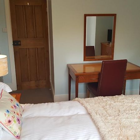 Sadlers Guest House Wokingham Luaran gambar