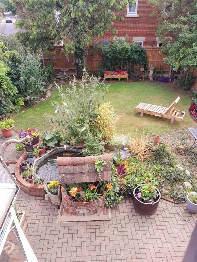 Sadlers Guest House Wokingham Luaran gambar
