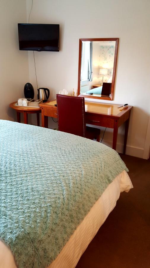 Sadlers Guest House Wokingham Luaran gambar